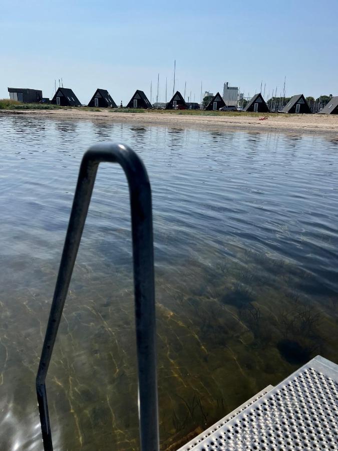 Hotel Strandtangen Скиве Экстерьер фото