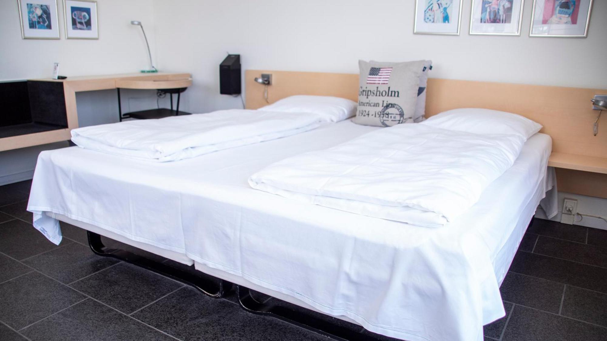 Hotel Strandtangen Скиве Экстерьер фото